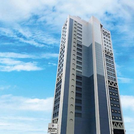 Berjaya Makati Hotel Makati City Ngoại thất bức ảnh