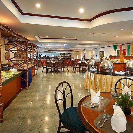 Berjaya Makati Hotel Makati City Ngoại thất bức ảnh