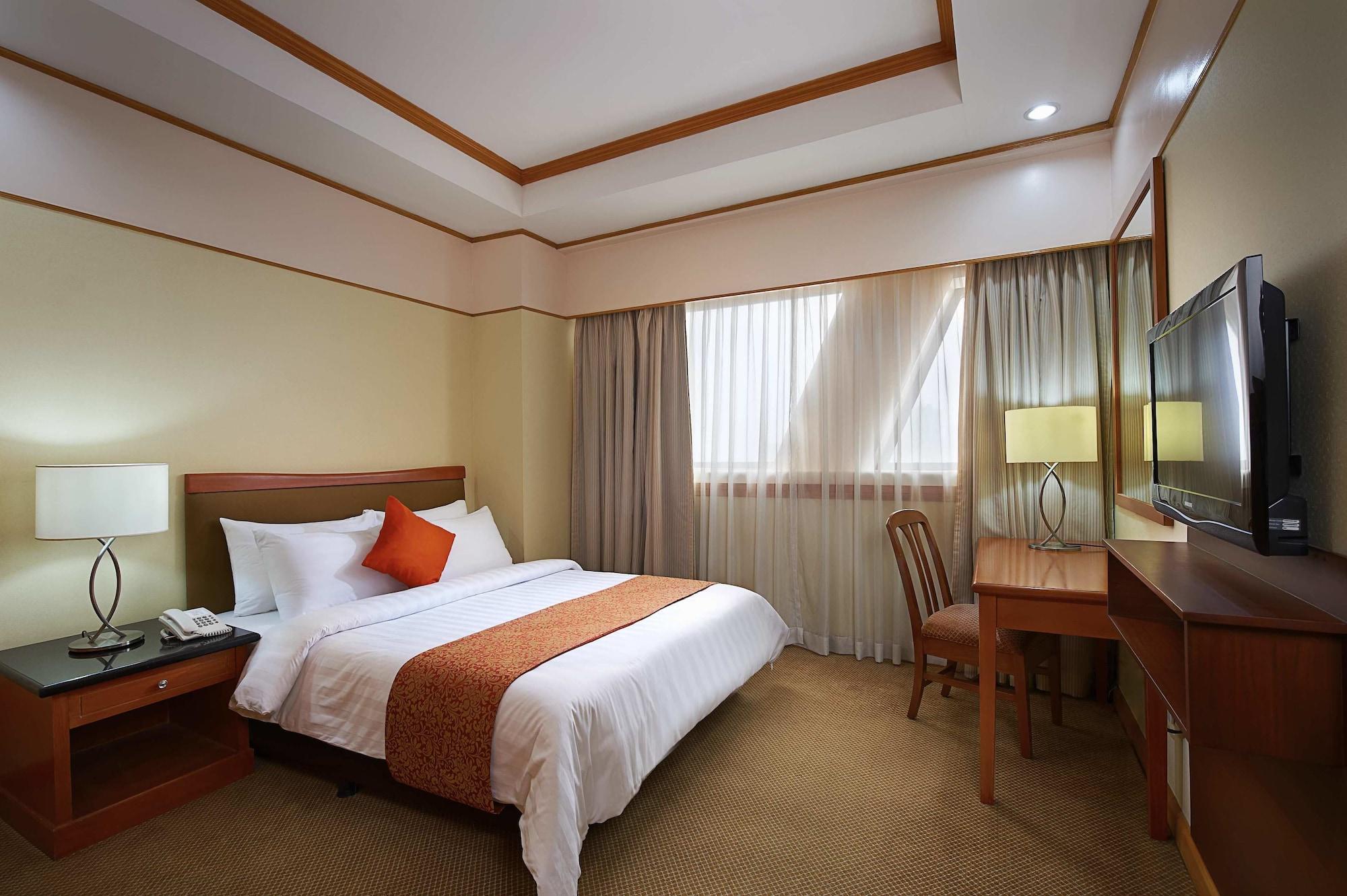 Berjaya Makati Hotel Makati City Ngoại thất bức ảnh