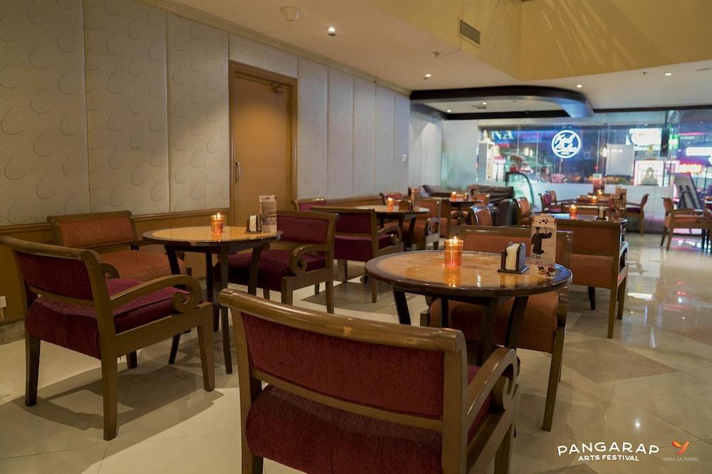 Berjaya Makati Hotel Makati City Ngoại thất bức ảnh